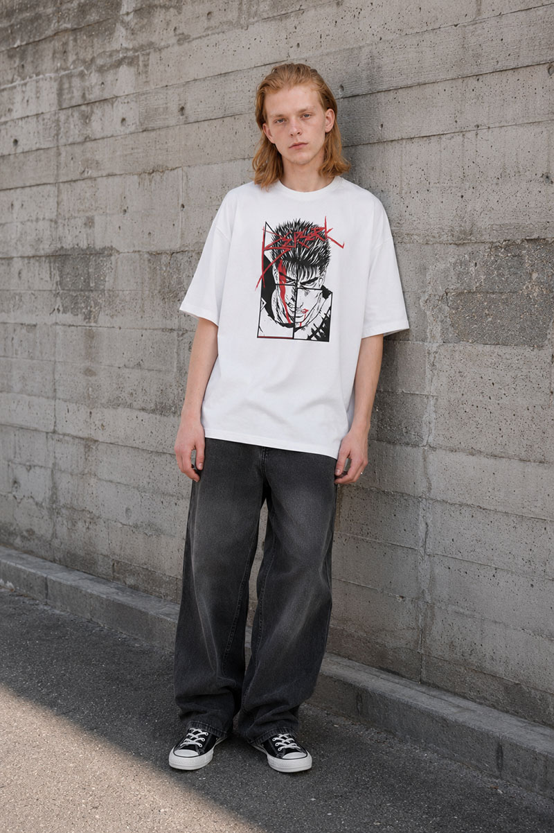 Model Berserk 305GSM Oversized T Shirt